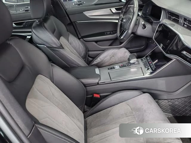 Audi A6L 2021 Черный из Китая, фото 3