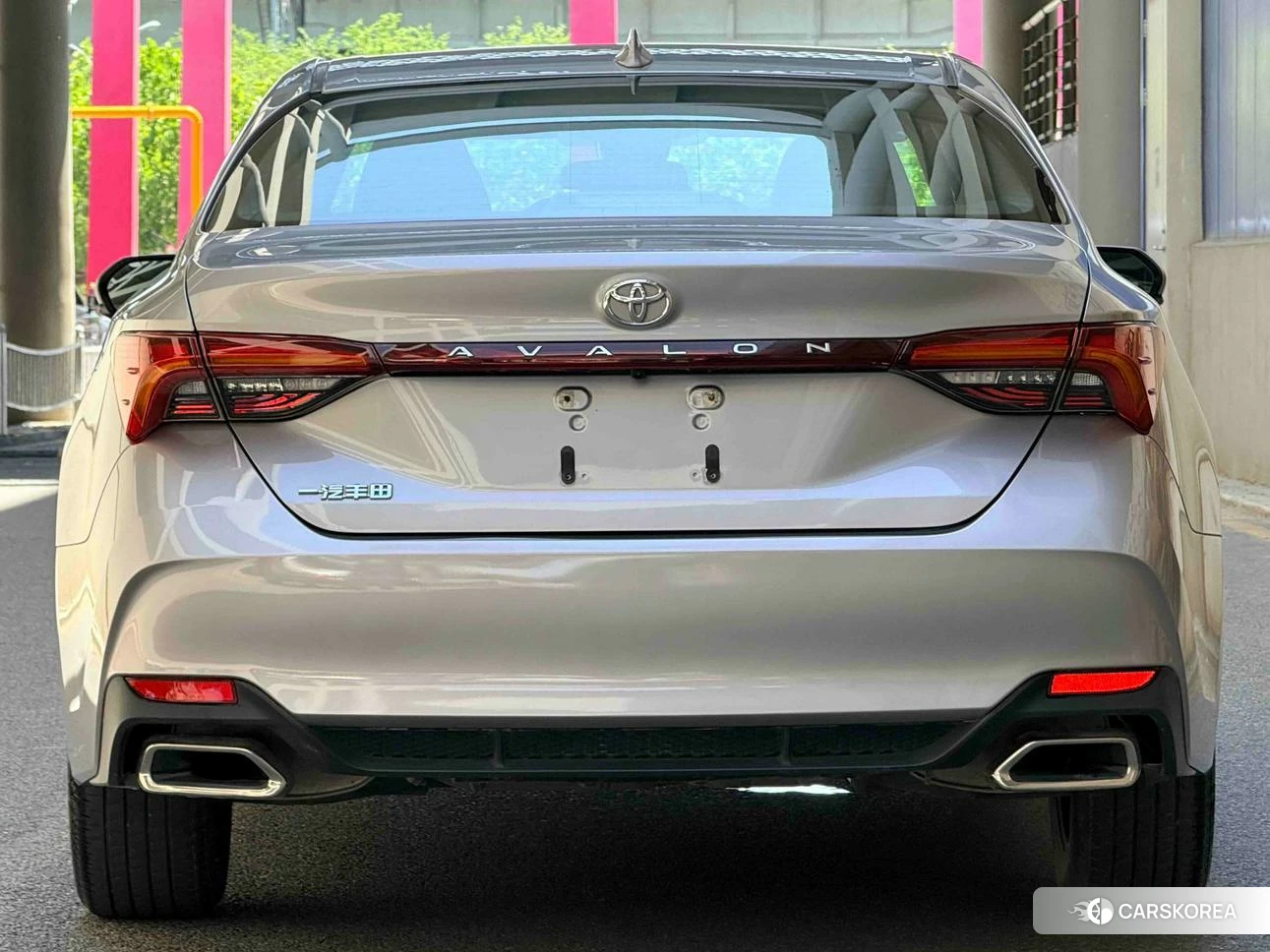 Toyota Avalon 2022 Серебристо-серый из Китая, фото 3