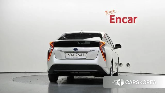 Toyota Prius 4th Generation id 5013864 из Кореи 23