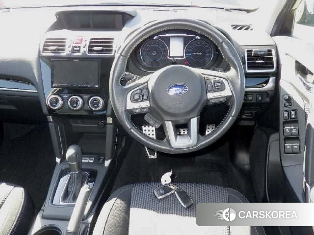Subaru Forester 2018 из Японии, фото 3