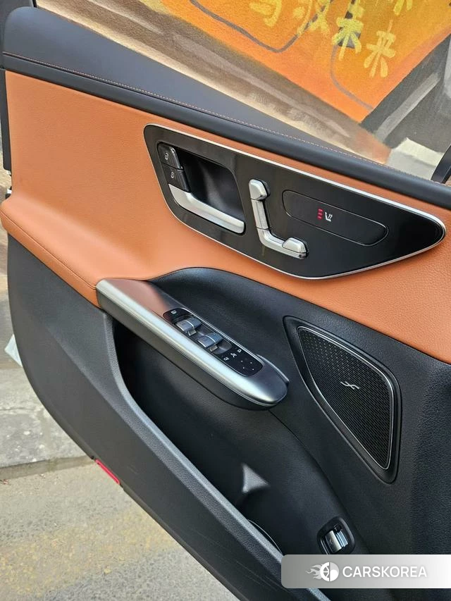 Mercedes-Benz C-class 2024 Белый из Китая, фото 3