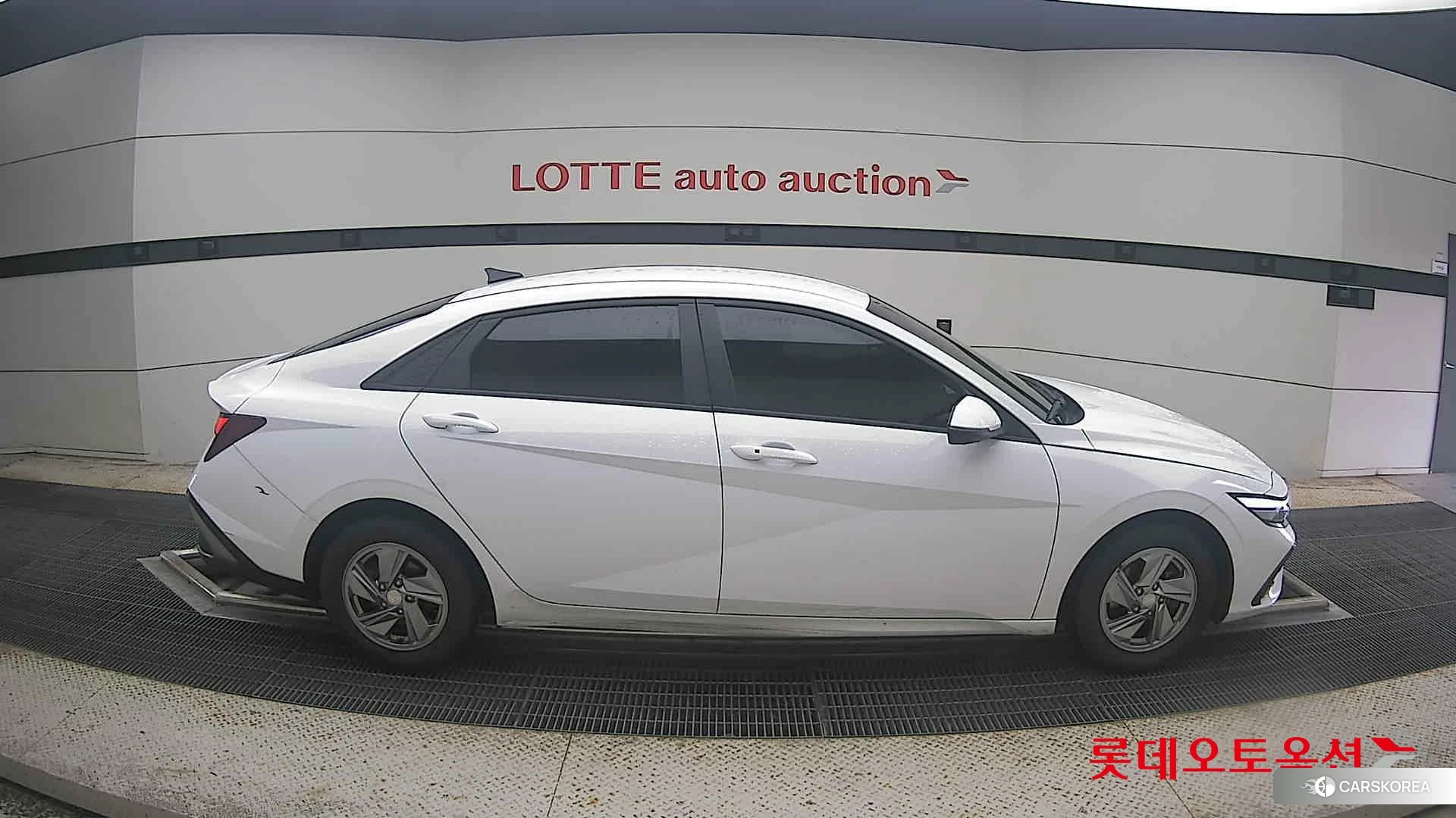 Hyundai Avante id 4984610 из Кореи 23