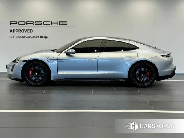 Porsche Taycan id 4934828 из Кореи 13