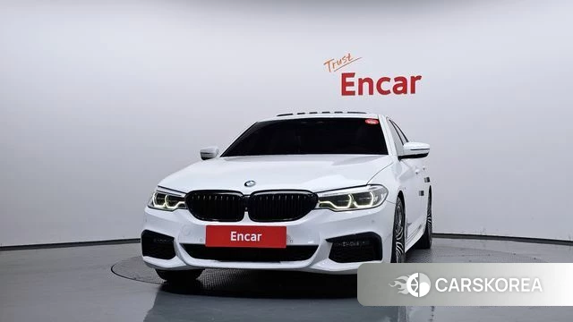 BMW 5 Series (G30) id 5048245 из Кореи 23