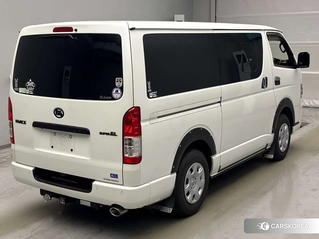Toyota HiAce Van 2022 из Японии, фото 3