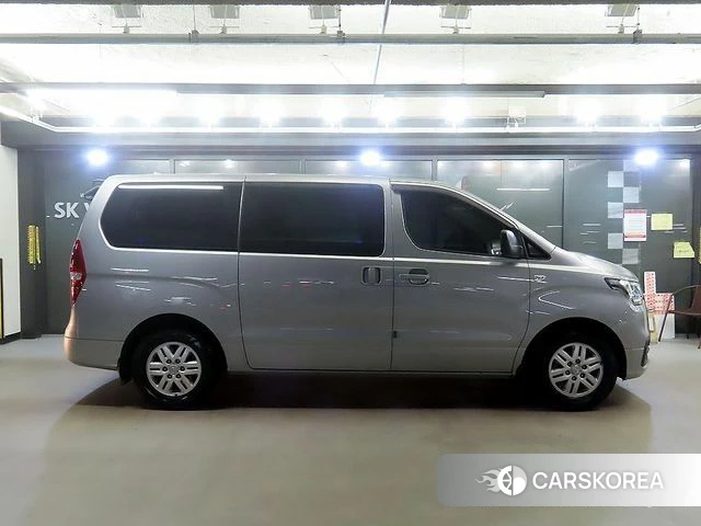 Hyundai The New Grand Starex id 4856540 из Кореи 12