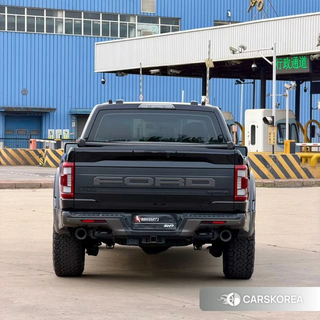 Ford F-150 2023 Черный из Китая, фото 4
