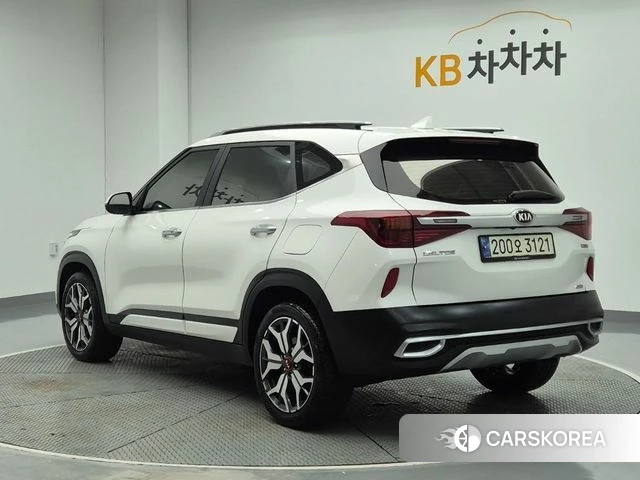 Kia Seltos id 4470463 из Кореи 13