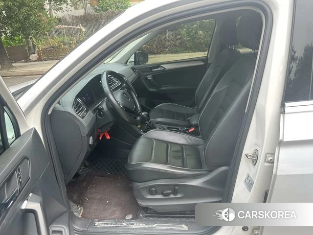 Volkswagen Tiguan L 2021 Белый из Китая, фото 3