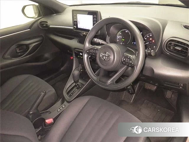 Toyota Yaris 2021 из Японии, фото 3