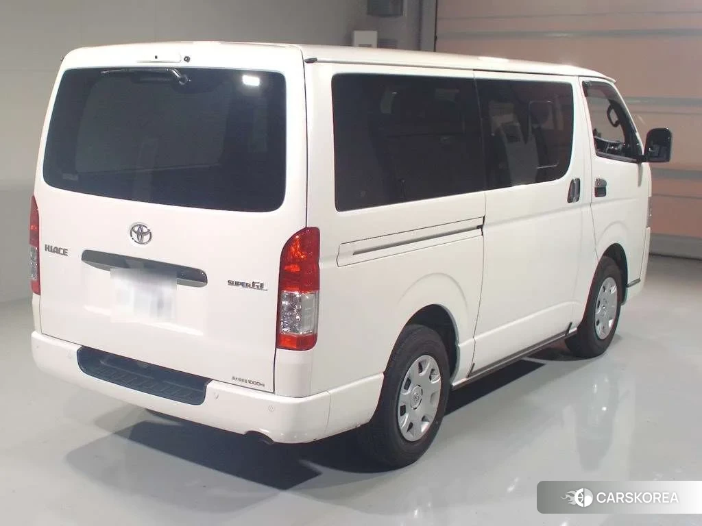 Toyota HiAce Van 2024 из Японии, фото 3