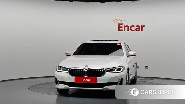 BMW 5 Series (G30) id 4965817 из Кореи 13