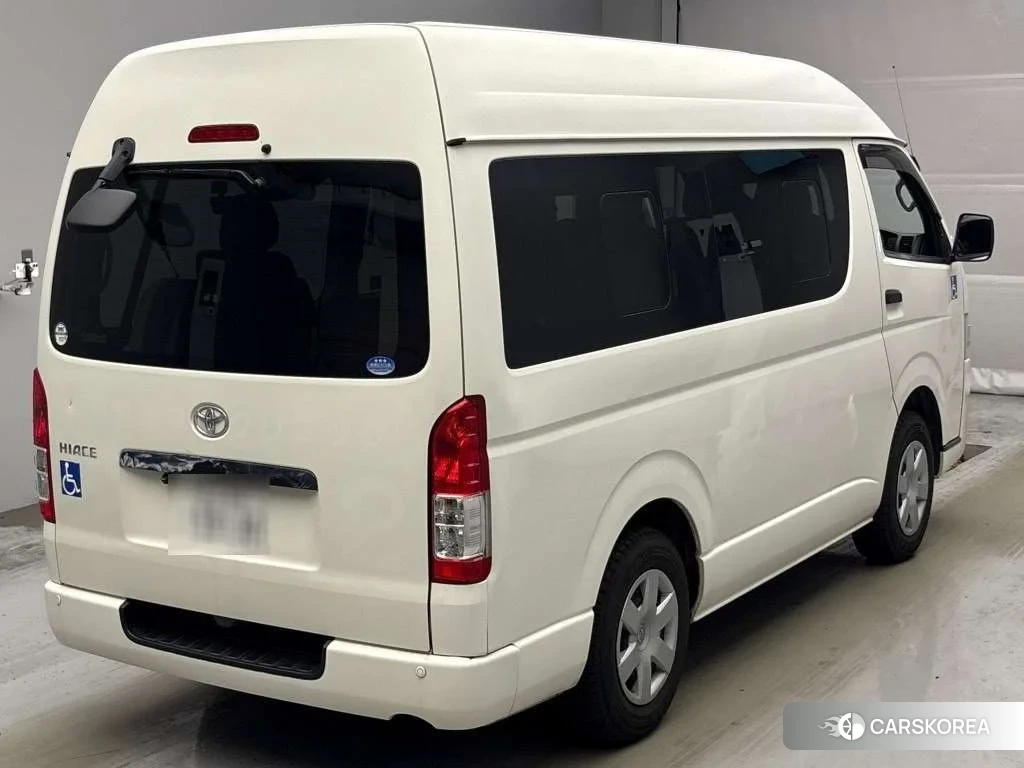 Toyota HiAce Van 2020 из Японии, фото 3
