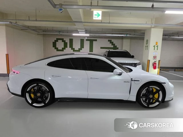 Porsche Taycan id 5031125 из Кореи 12