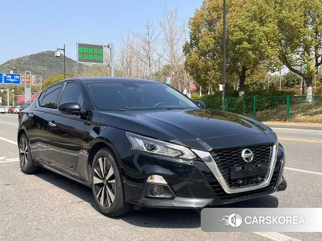 Nissan Altima 2022 Черный из Китая, фото 3