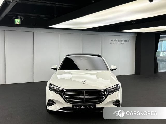 Mercedes-Benz E-Class W214 2025 Белый из Кореи, фото 4