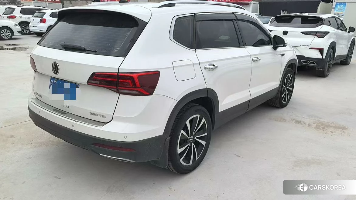 Volkswagen Tharu 2020 Белый из Китая, фото 3
