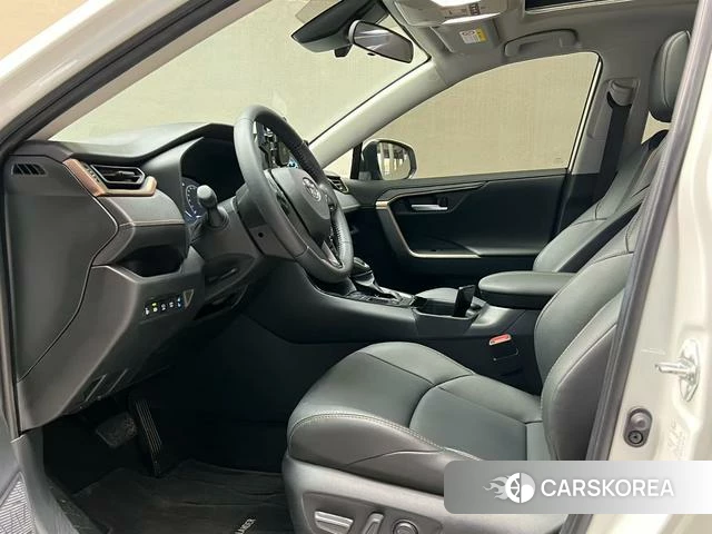 Toyota Wildlander 2025 Белый из Китая, фото 3