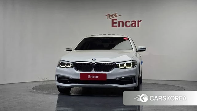 BMW 5 Series (G30) id 4180511 из Кореи 13