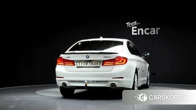 BMW 5 Series (G30) id 3800771 из Кореи 13