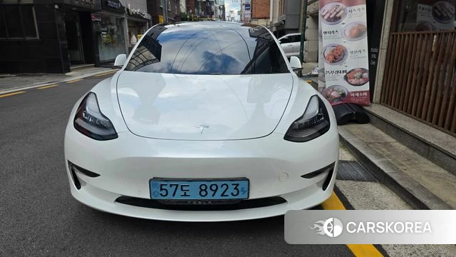 Tesla Model 3 2020 Белый из Кореи, фото 3