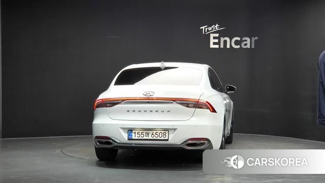 Hyundai The New Grandeur IG id 5012259 из Кореи 23