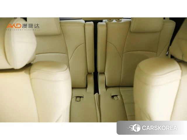 Toyota Alphard 2021 Белый из Китая, фото 4