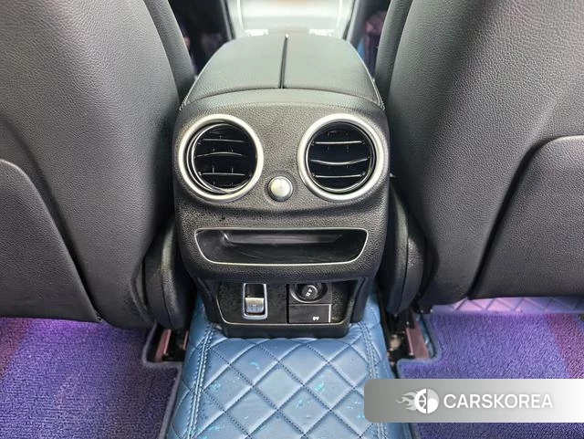 Mercedes-Benz C-class 2021 Белый из Китая, фото 6