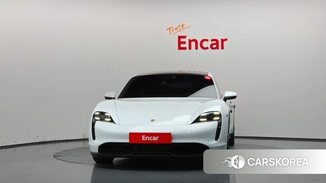 Porsche Taycan id 4992507 из Кореи 23