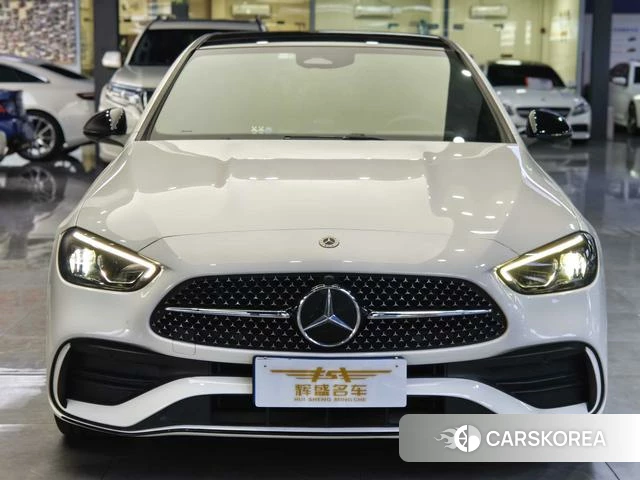 Mercedes-Benz C-class 2023 Белый из Китая, фото 3