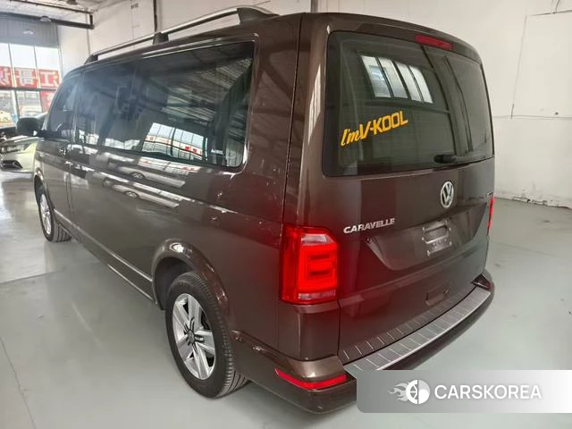 Volkswagen Caravelle 2021 Коричневый из Китая, фото 3