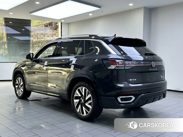 Volkswagen Tayron 2023 Черный из Китая, фото 5