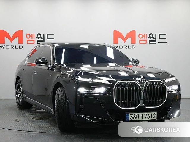 BMW 7 Series (G70) id 5000614 из Кореи 13