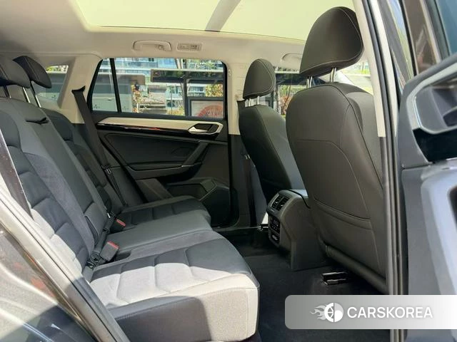 Volkswagen Tayron 2022 Черный из Китая, фото 3