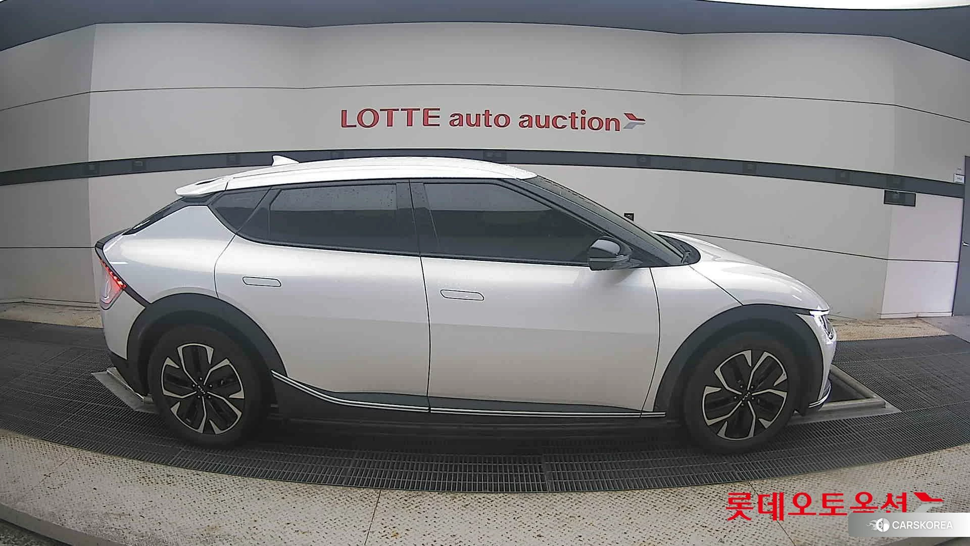 Kia EV6 id 4984634 из Кореи 23