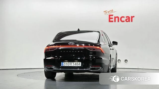 Hyundai The New Grandeur IG id 5018054 из Кореи 23