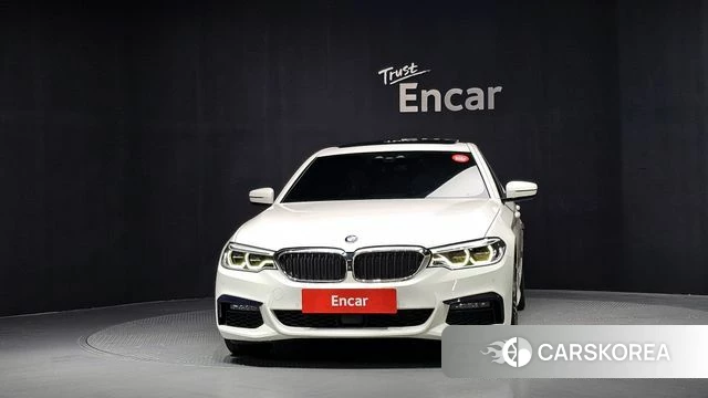 BMW 5 Series (G30) id 5028583 из Кореи 23