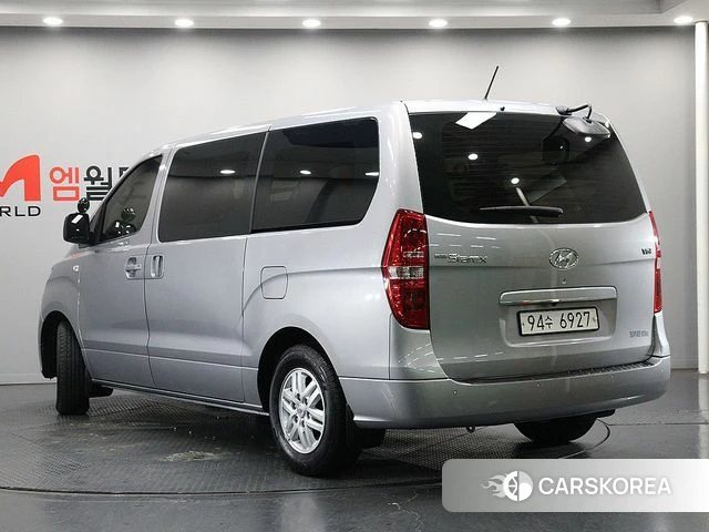 Hyundai The New Grand Starex id 5028302 из Кореи 13
