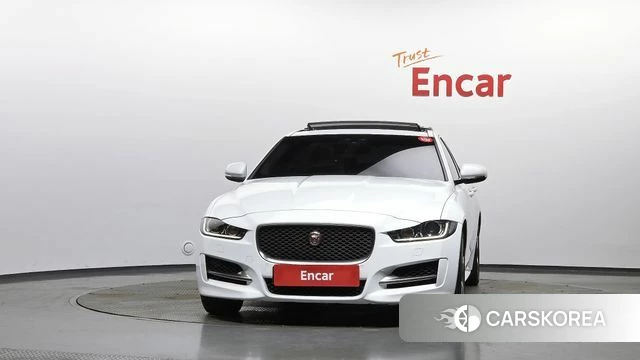 Jaguar XE id 4759929 из Кореи 23