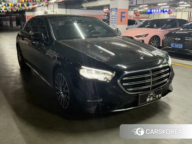 Mercedes-Benz E-Class 2025 Черный из Китая, фото 4