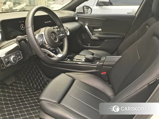 Mercedes-Benz A-Class 2022 Белый из Китая, фото 3