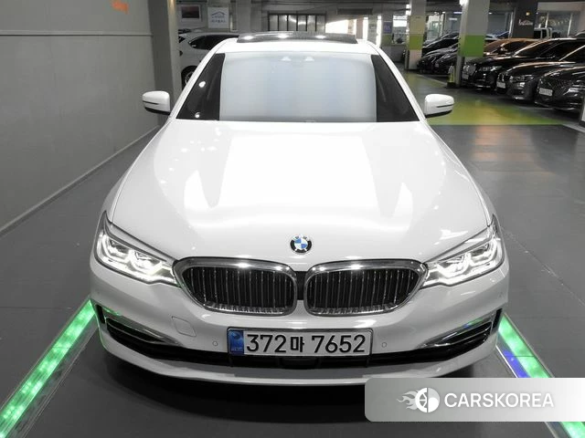 BMW 5 Series (G30) id 5029475 из Кореи 13