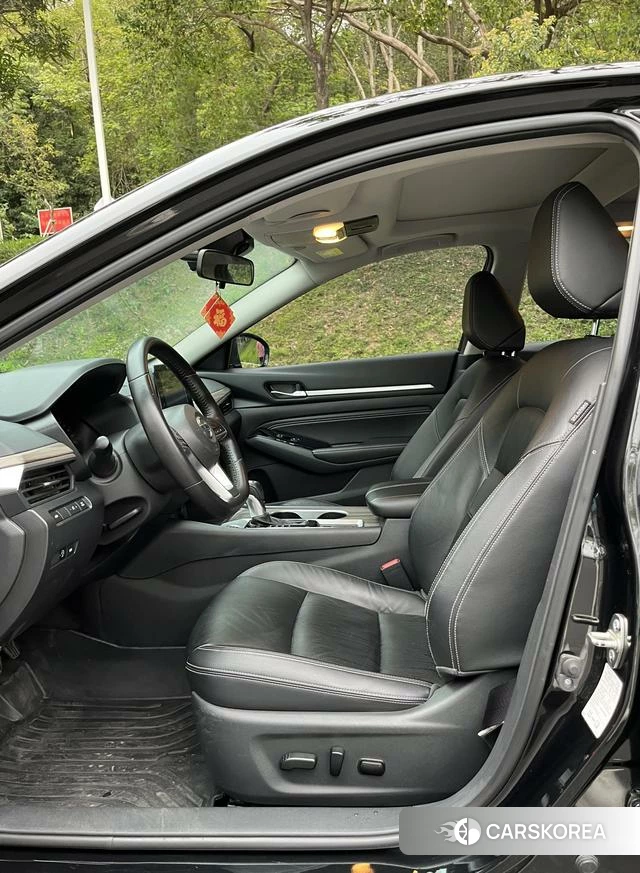 Nissan Altima 2021 Черный из Китая, фото 5