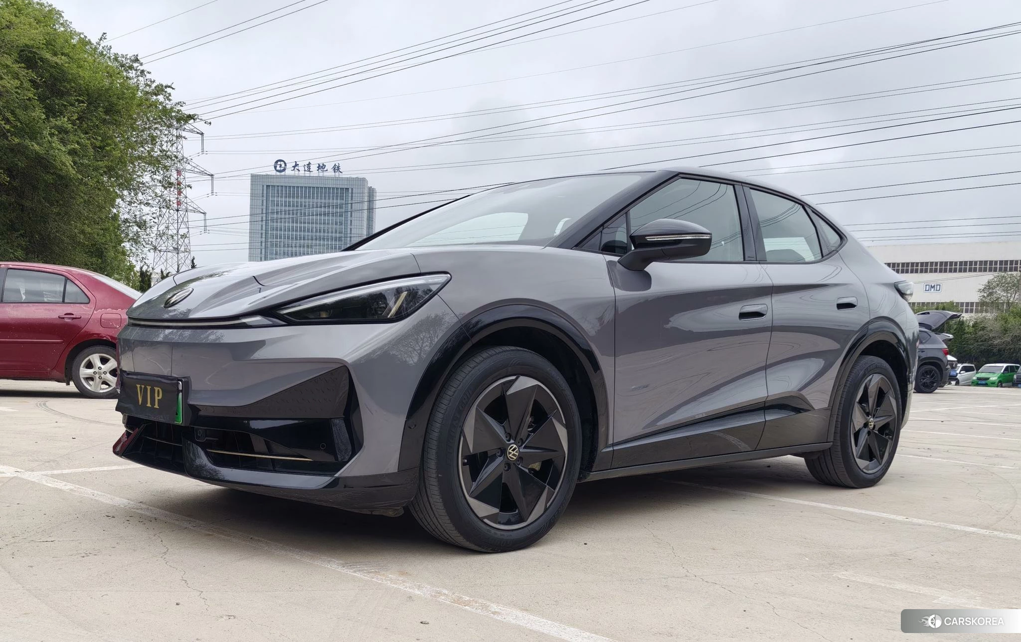 Volkswagen ID. UNYX 2025 Темно-серый из Китая, фото 3