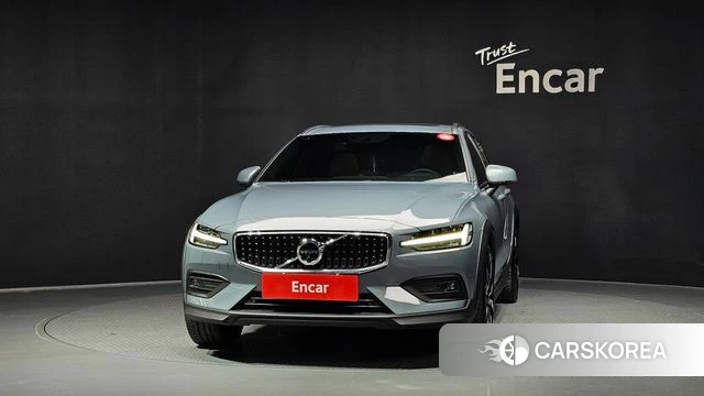 Volvo V60 Cross-Country 2nd Generation id 4518353 из Кореи 24