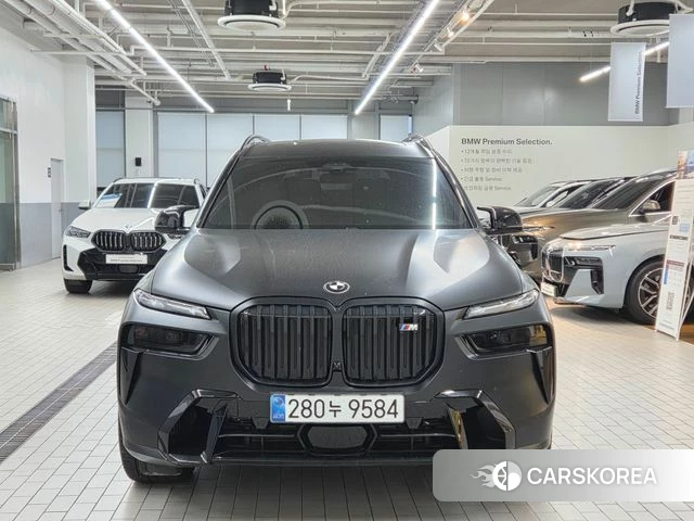 BMW X7 (G07) 2025 Черный из Кореи, фото 3