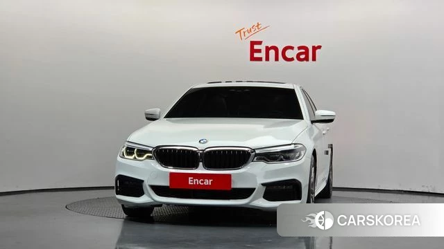 BMW 5 Series (G30) id 4952391 из Кореи 13