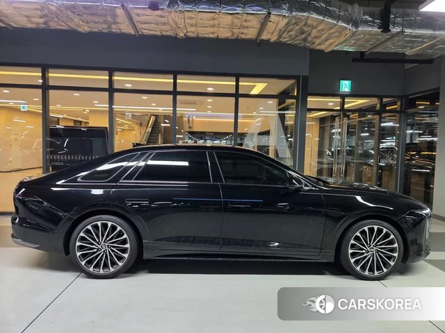 Hyundai Grandeur (GN7) id 4539845 из Кореи 13