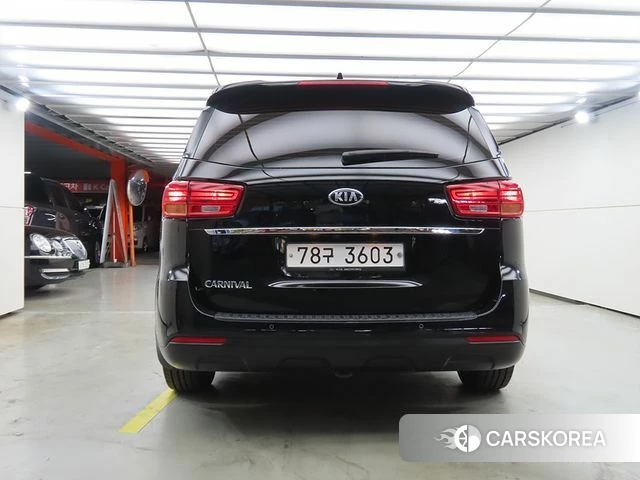 Kia The New Carnival id 4967856 из Кореи 13