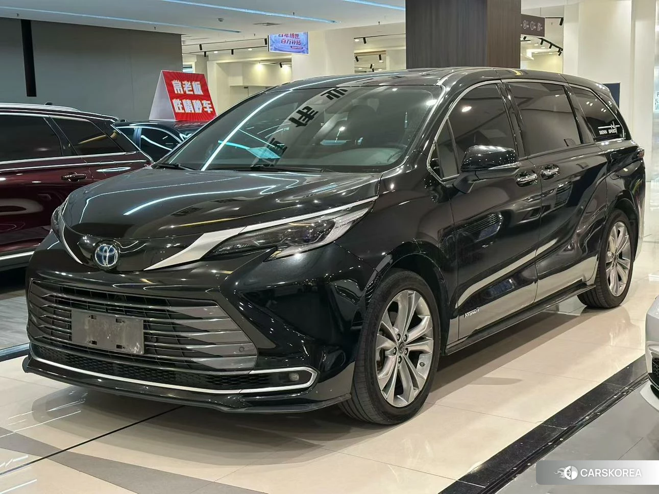 Toyota Sienna 2023 Черный из Китая, фото 3